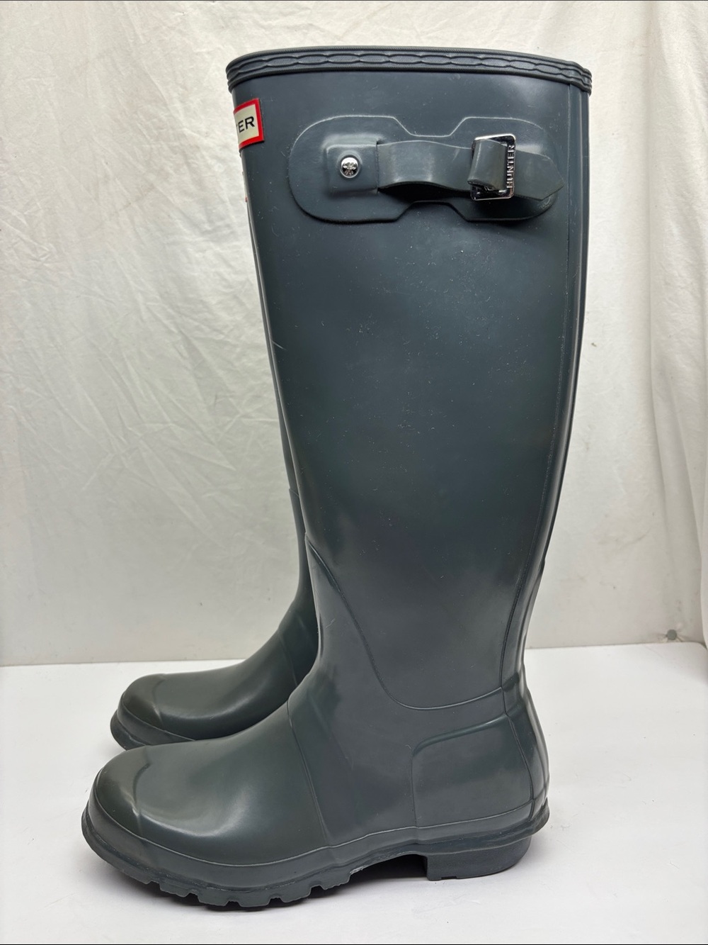 Hunter Tall Gray Waterproof Rain Boots with Buckle, SZ 9 women, box 3 BA - Picture 5 of 9